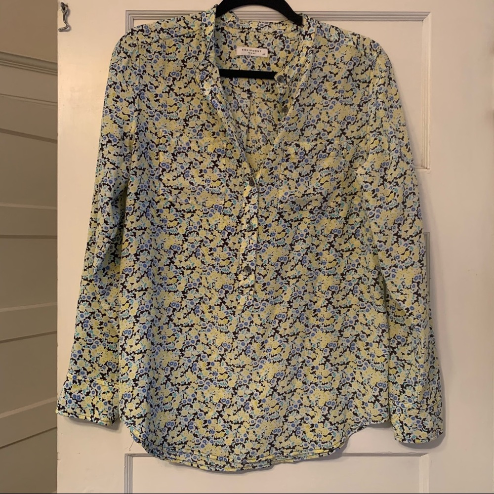 NWOT Equipment ‘Ava’ floral silk blouse